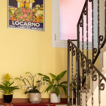 فندق Garni Dei Fiori أسكونا