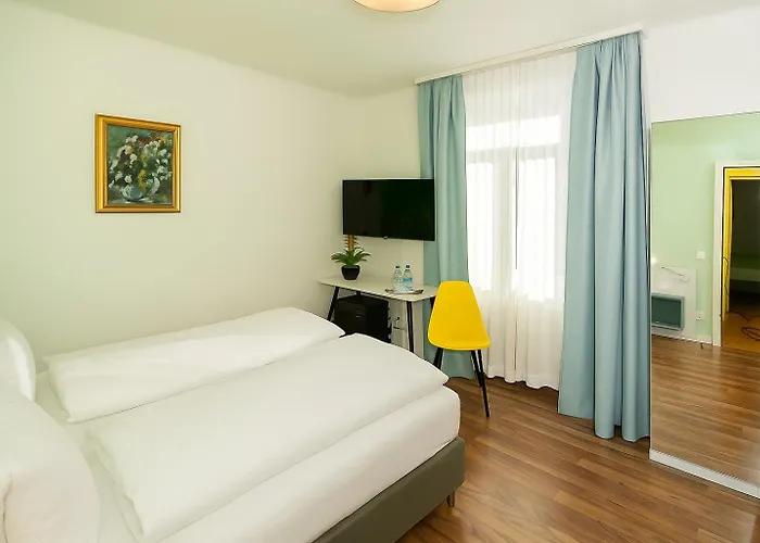 מלון Garni Dei Fiori אסקונה