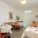 Hotel Garni Dei Fiori